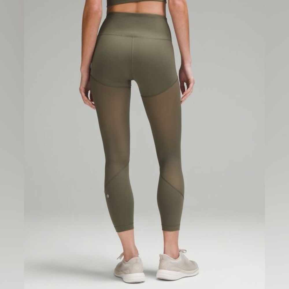🍋Lululemon Wunder Train Mesh High-Rise Tight 25" Colour Army Green Size 6